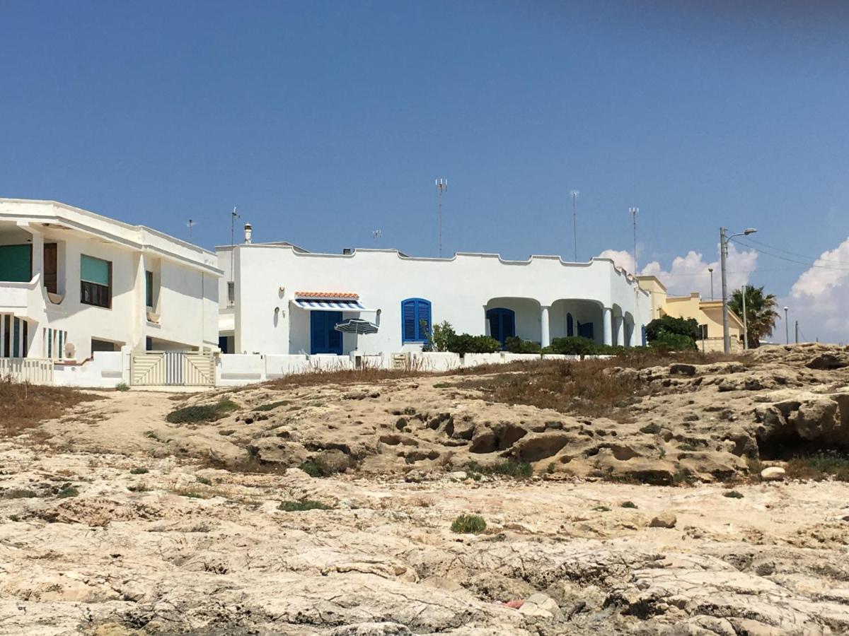 הוילה מרינה די מנקוורסה Casa Direttamente Sul Mare 1 מראה חיצוני תמונה